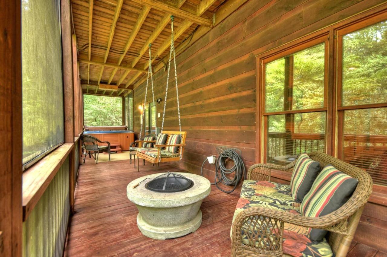 Mountain Creek Lodge Ellijay Exterior photo